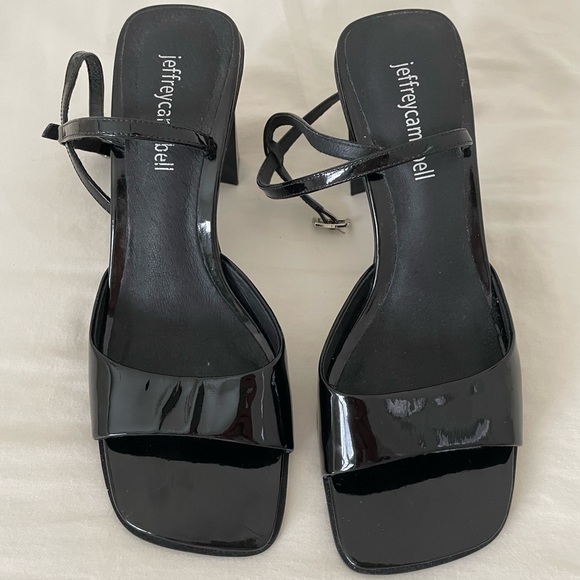 Black strappy sandals, perfect for a night out! Chic, comfortable & supportive. - Picture 5 of 6